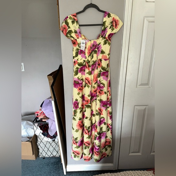 A&F Camille Off-The-Shoulder Maxi Dress - Picture 2 of 4